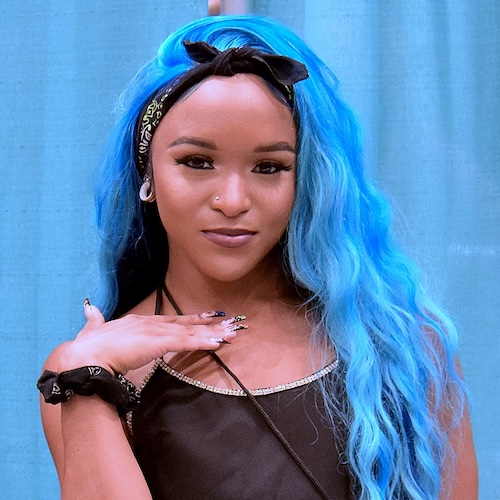Kiera Hogan, Carlos Silva, WrestleDream, AEW Dynamite, Ash by Elegance, Stevie Turner, New Japan, Crown Jewel – Sunday’s Latest News